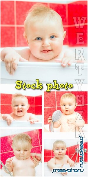     / Bathing the baby in the bathroom - raster clipart
